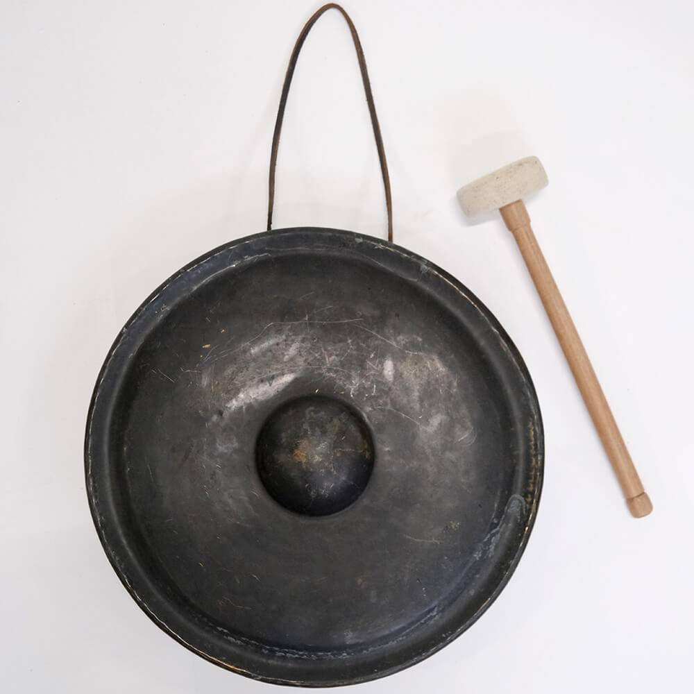 Trademark Living Gong gong med slagtøj