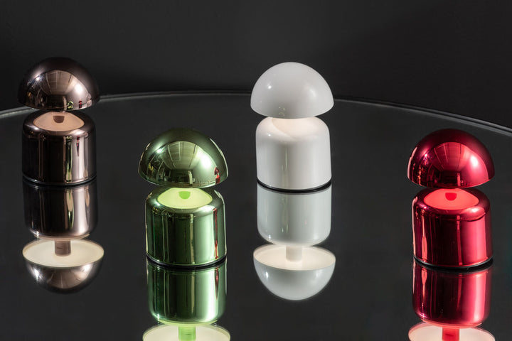Leitmotiv Table lamp Impetu LED glossy white