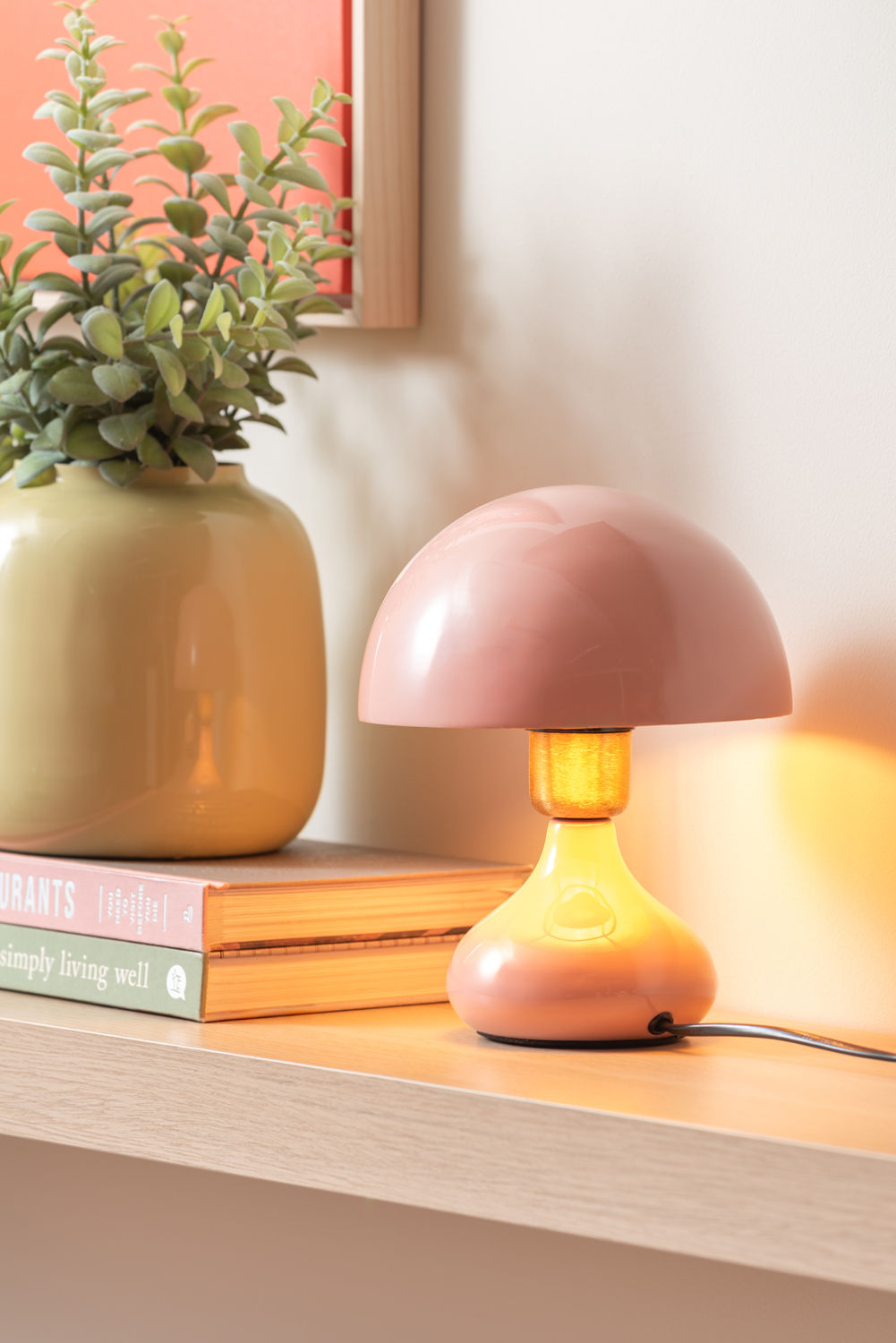 Leitmotiv Table lamp Binc enamel flamingo pink