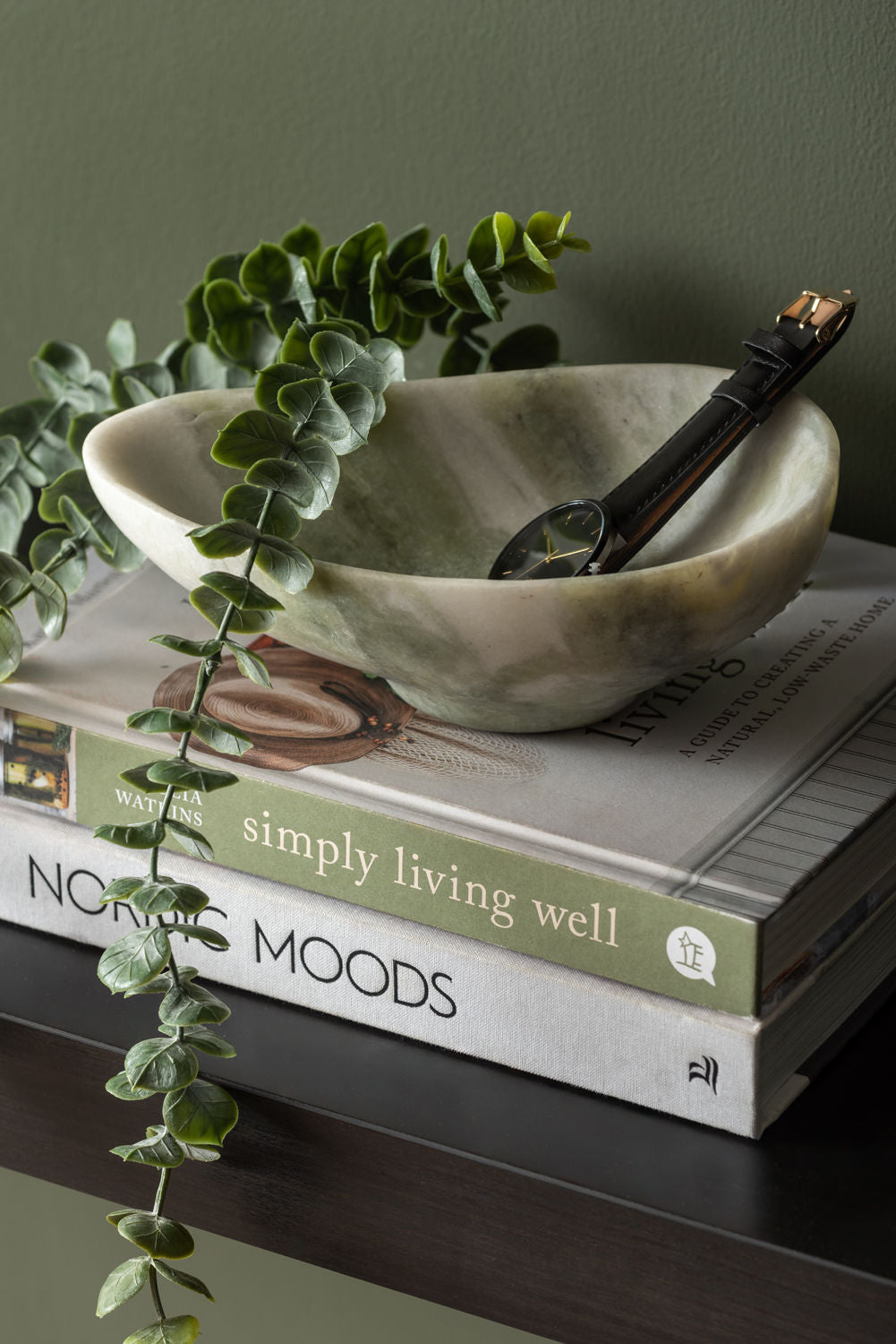 present time Bowl Organic marble himalayan green