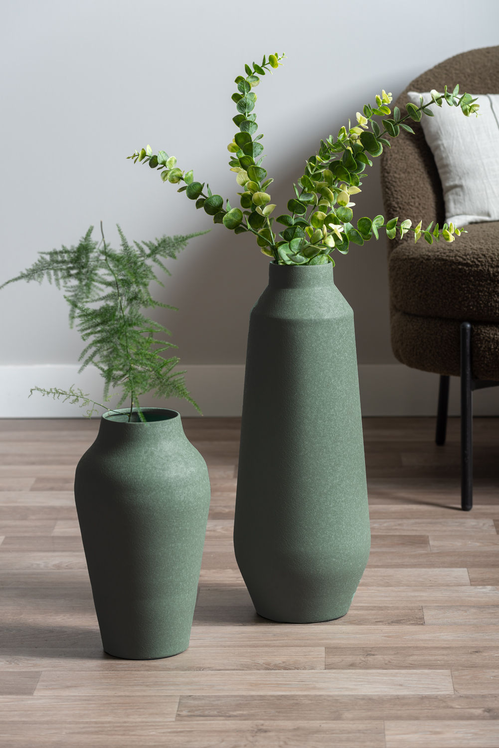 present time Vase Boaz cone wide iron textured jungle green