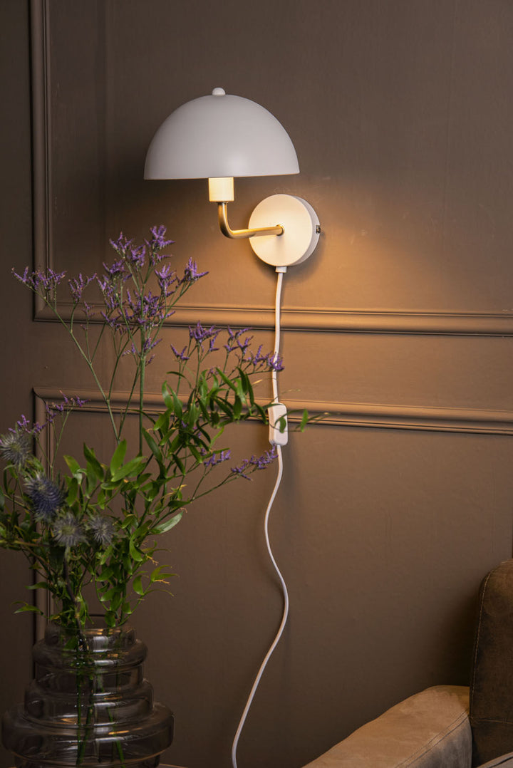 Leitmotiv Wall Lamp Bonnet metal white