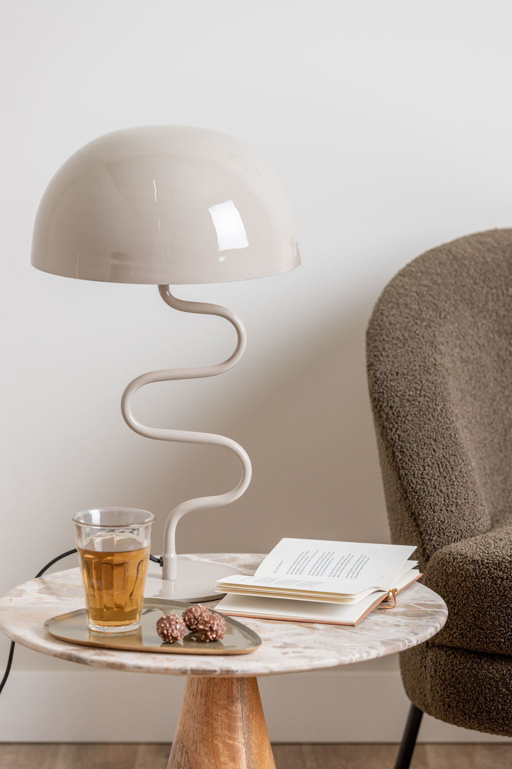 Leitmotiv Table lamp Twist enamel warm grey