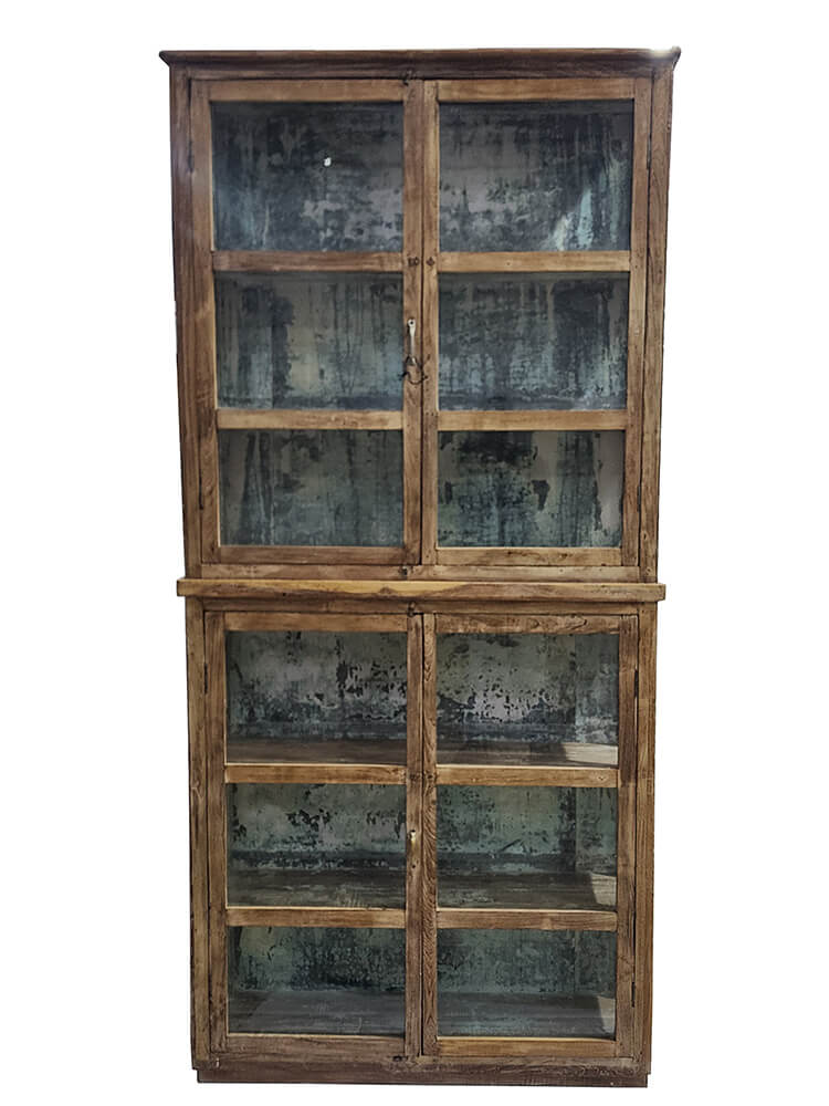 Trademark Living Stor smuk vitrine med glaslåger