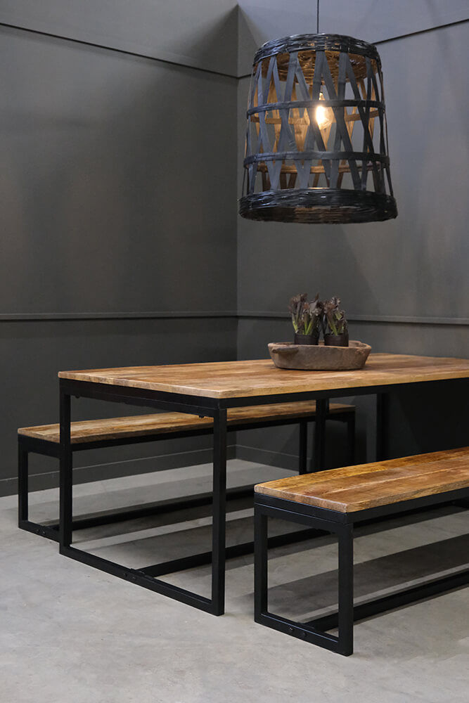 Trademark Living Ronaldo bænk med sort stel