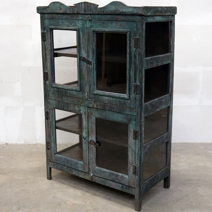 Trademark Living Vitrineskab med forrygende patina