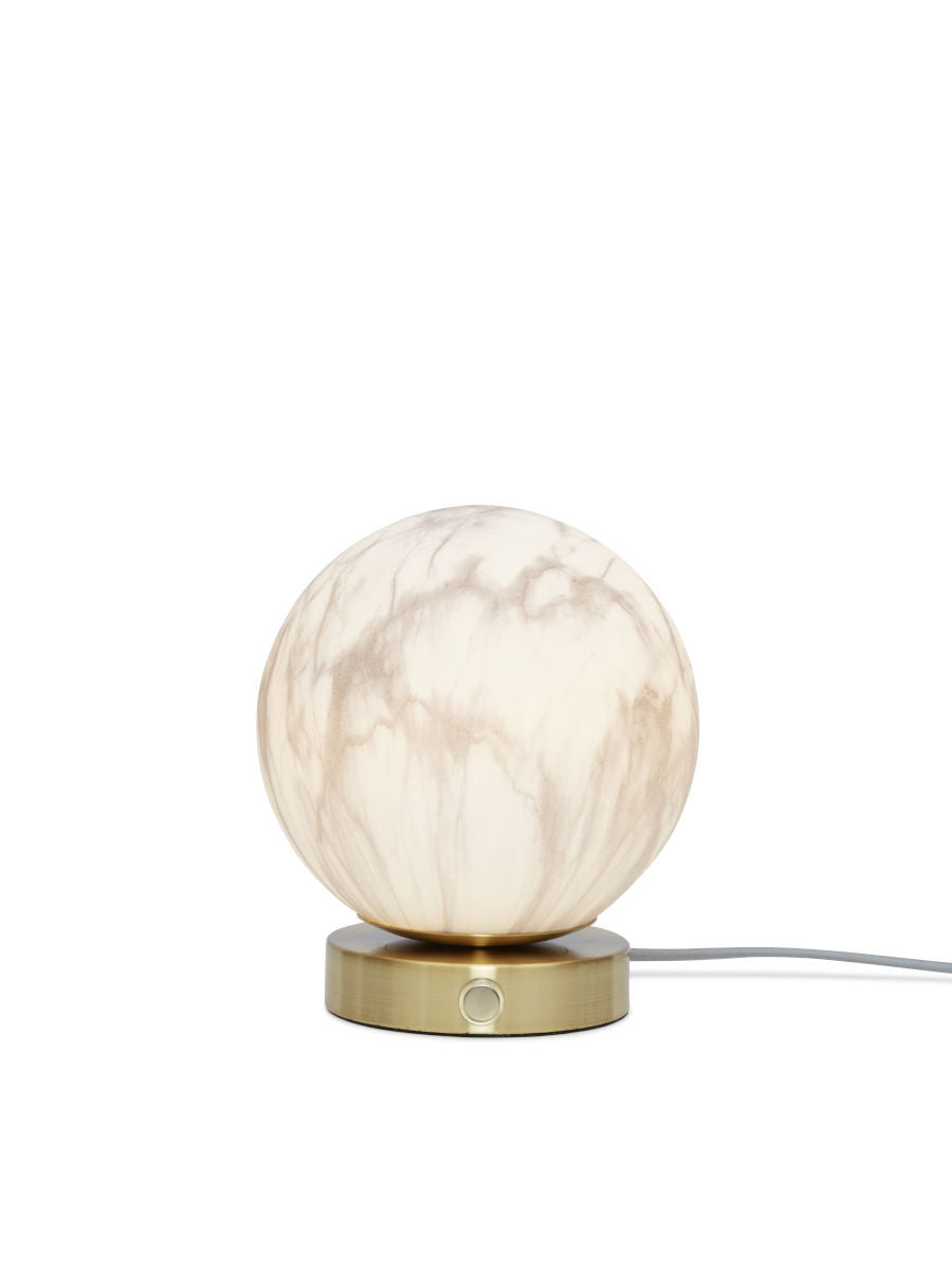 It's About RoMi Bordlampe Carrara globus, hvid marmor print/guld