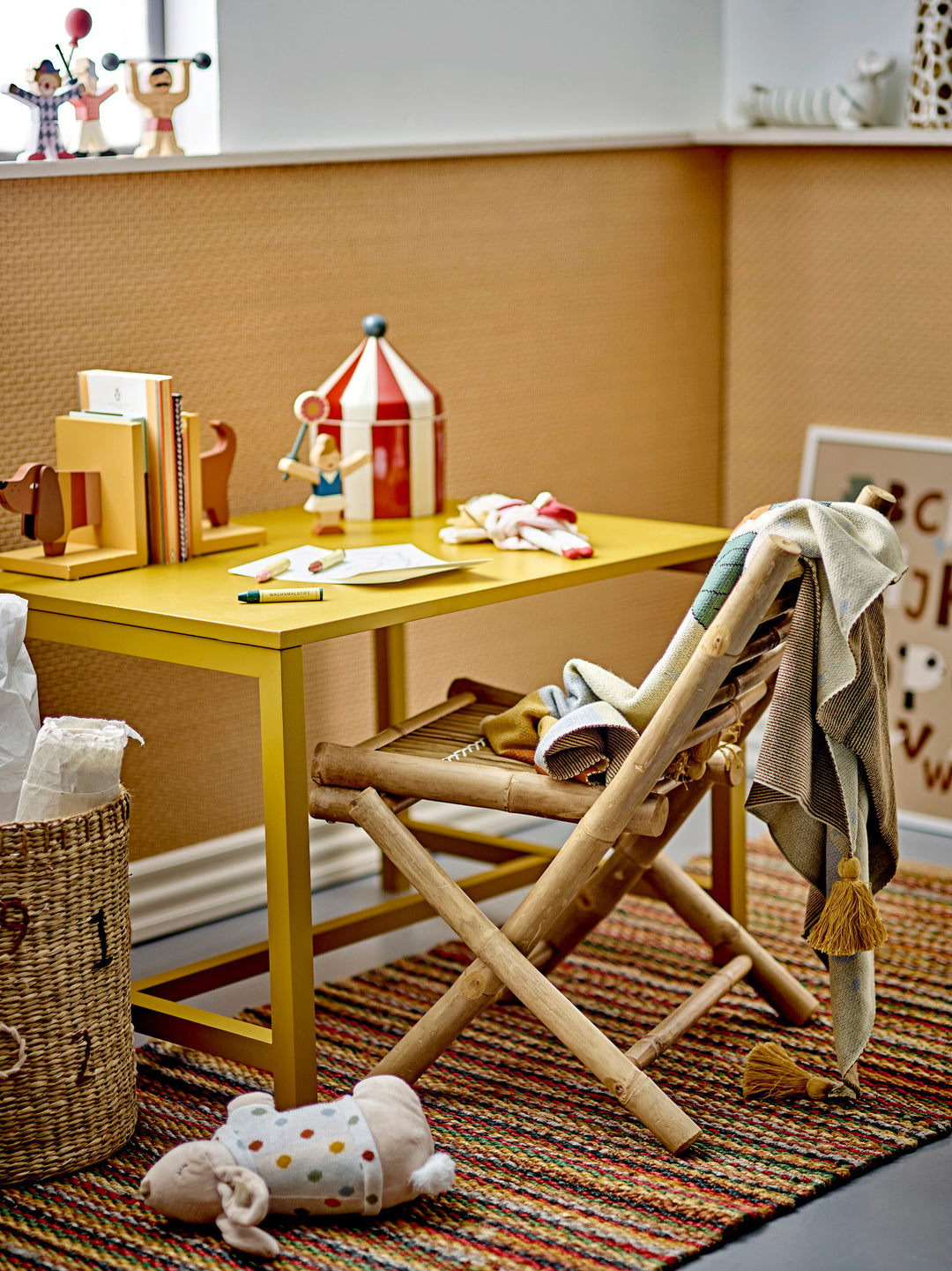 Bloomingville MINI Charlie Bogstøtte, Gul, FSC®100%, MDF